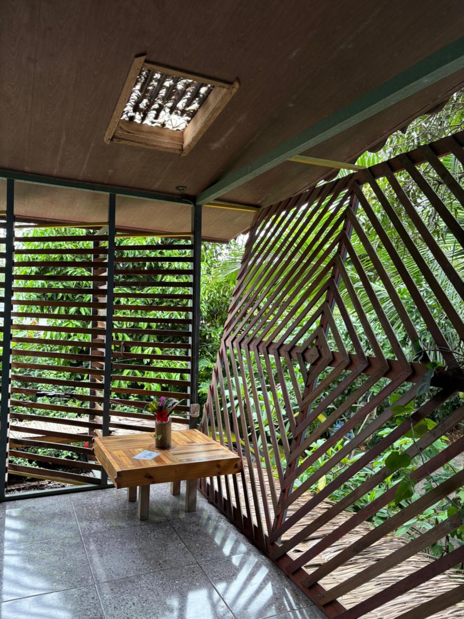 Organico Punta Riel Hotel Cahuita Exterior photo